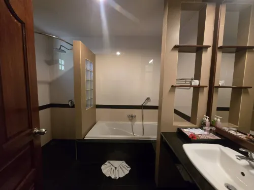 Beach Bungalow at Lanta Resort Rooms Photos