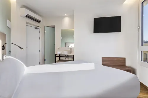 B&B Hotel Tarragona Centro Urbis Zimmer Photos