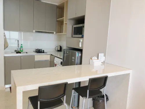 Gold Coast PIK Sea View Apartments by Rentrooms Kamar Photos