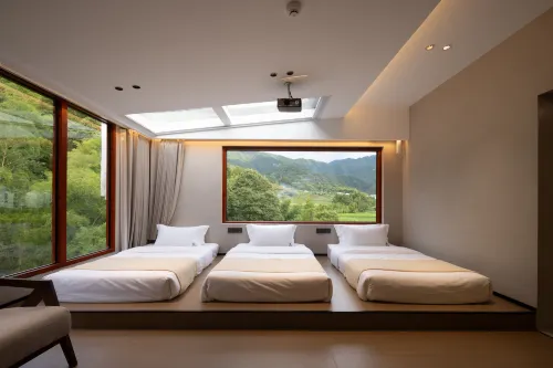 Chuxin Hostel Rooms Photos