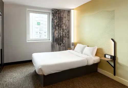 B&B Hotel PARIS GENNEVILLIERS ASNIERES Chambres Photos