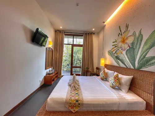 Monsoon Riverside Hotel Suositellut Photos