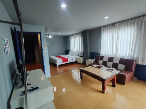 Madam House Patong Unggulan Photos