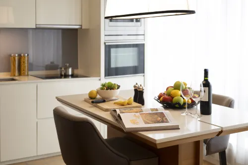 Lanson Place Bukit Ceylon Huoneet Photos