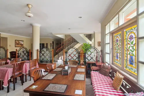 Puri Sawo Manila Unggulan Photos