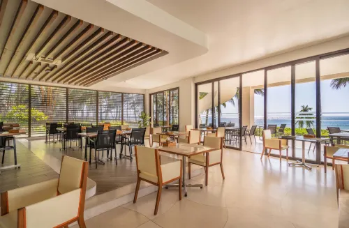 The Shells Resort & Spa Phu Quoc Restauration Photos