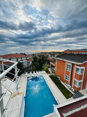 Treekos Suite Hotel Featured Photos