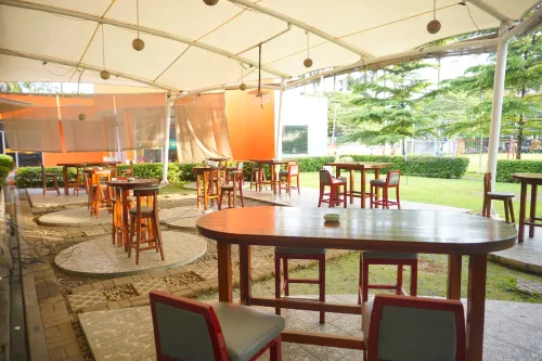 HARRIS Hotel Sentul City - Bogor Area Publik Photos