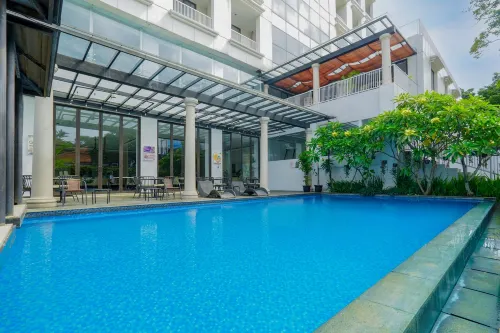 Royal Padjadjaran Hotel Relaksasi & Rekreasi Photos