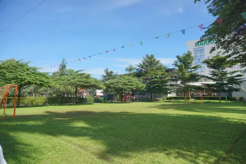 Harris Hotel Sentul City Bogor Exterior Photos