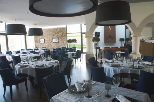 Real Abadia, Congress & Spa Hotel Dining Photos