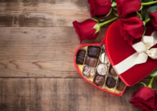 Hadiah Valentine 2026: Ide Hadiah Romantis & Kreatif untuk Pasangan