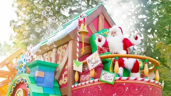 クリスマス限定パレード