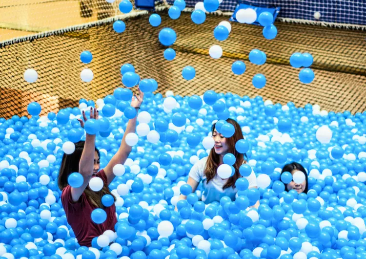 AIRZONE Singapore: Indoor Suspended Playground & Fun Activities | Trip.com