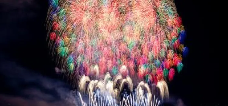 日本三大花火大会2025最新】長岡まつり大花火大会・大曲の花火・土浦