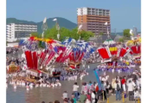 【川渡り神幸祭2025】470年の伝統！神輿と山笠が彦山川を渡る勇壮な水祭りが今年も開催！