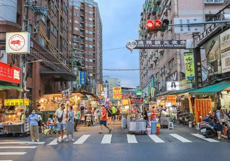 2026板橋南雅夜市美食推薦｜湳雅夜市必吃10家、營業時間與交通停車攻略一次看懂