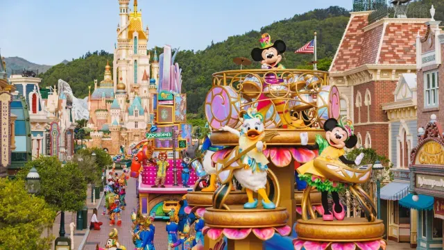 香港迪士尼樂園「Pixar Summer Fest 狂歡季」