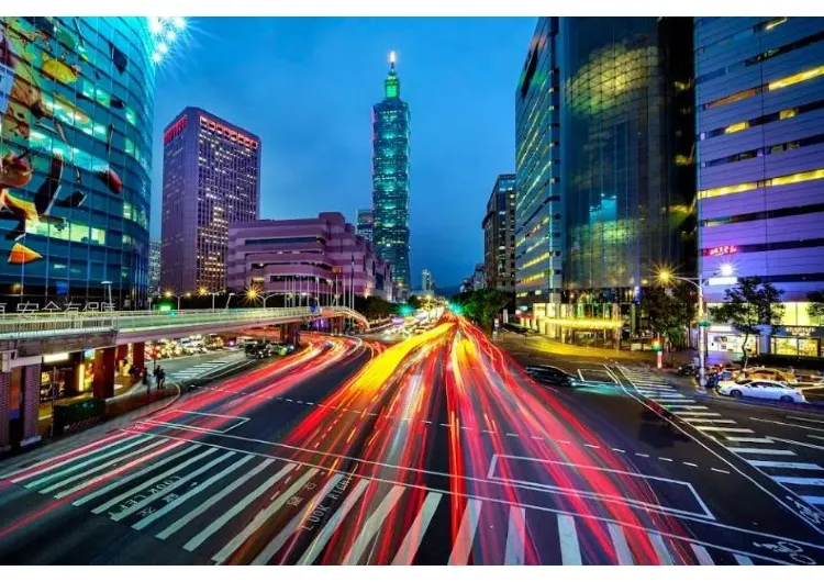 【2025台北夜景】夜の台北と新北の夜景12選、都会の夜から静けさと美しさを見つけよう
