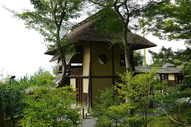 写真:高台寺の庭園|Wikimedia Commons(663highland/CC BY-SA 4.0)