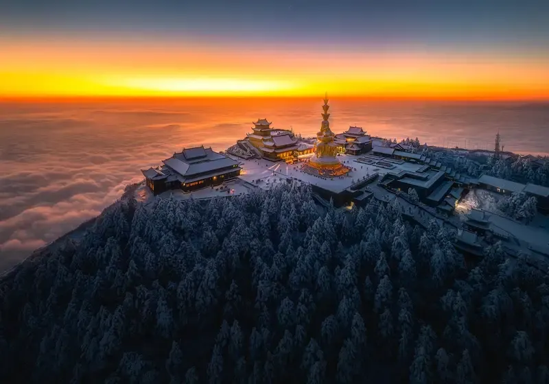 [Mount Emei] Must-See Spots for an Unforgettable One-Day Getaway