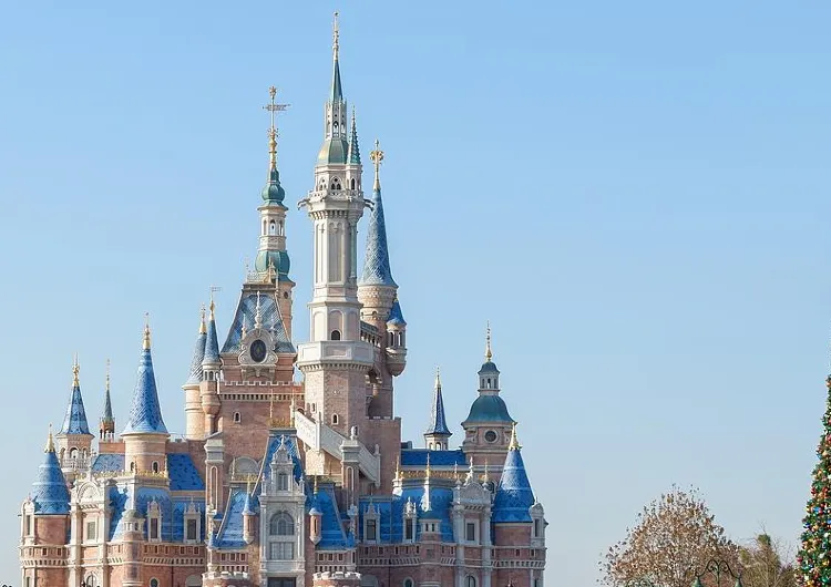 เซี่ยงไฮ้ดิสนีย์แลนด์ 2568 เที่ยวยังไงให้คุ้มเหมือนมือโปร