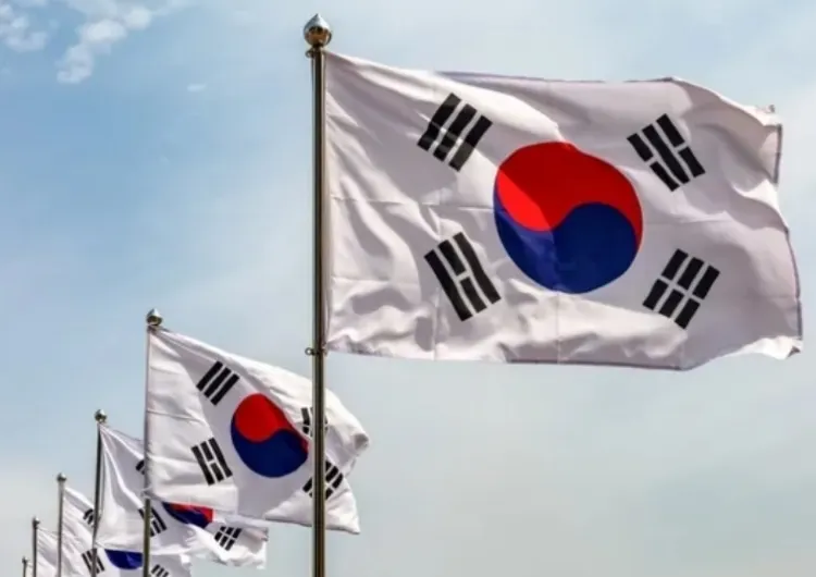 [제헌절 공휴일 2025] 7월 17일 제헌절 공휴일 부활될까? 제헌절 공휴일 재지정으로 보는 2026년 달력 & 7월 연휴 총정리!