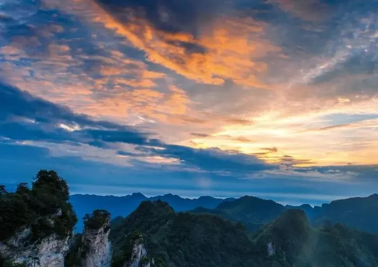 Where to Stay in Zhangjiajie: Best Areas & Hotels for 2026