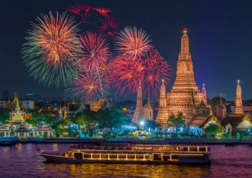 2026 태국 새해전야 카운트다운 | 방콕, 치앙마이, 파타야 불꽃놀이 축제 교통 통제 정보 & 태국 리버뷰 호텔 추천
