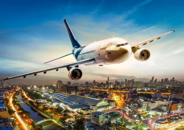 Business Class vs First Class: Perks, Prices and Best Value