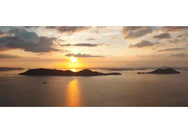 【瀬戸芸2025】瀬戸内国際芸術祭2025完全ガイド!絶景×アートの島めぐり旅へ