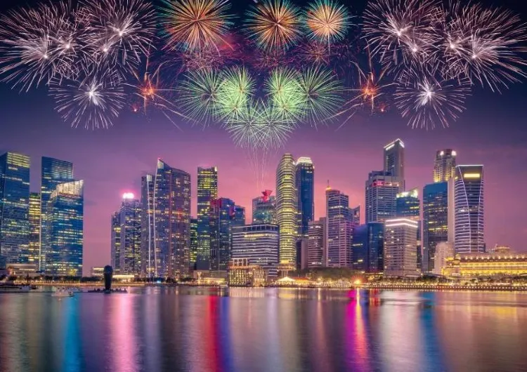 Singapore National Day Weekend Plans - Trip.com SG 8.8 Buy 1 Get 1 Free Deals! | Trip.com