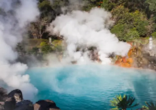 日本溫泉集錦:自然祕境與露天溫泉的完美融合