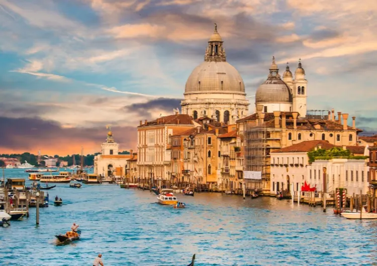 Отдых в Италии 2026 : что посмотреть, как добраться, нужна ли виза и что попробовать