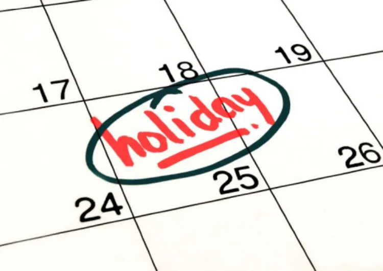 [2026 공휴일] 설 연휴 언제일까? 설날 KTX, SRT 예매와 2026년 황금연휴&월별 여행지 추천까지 한눈에 쏙!