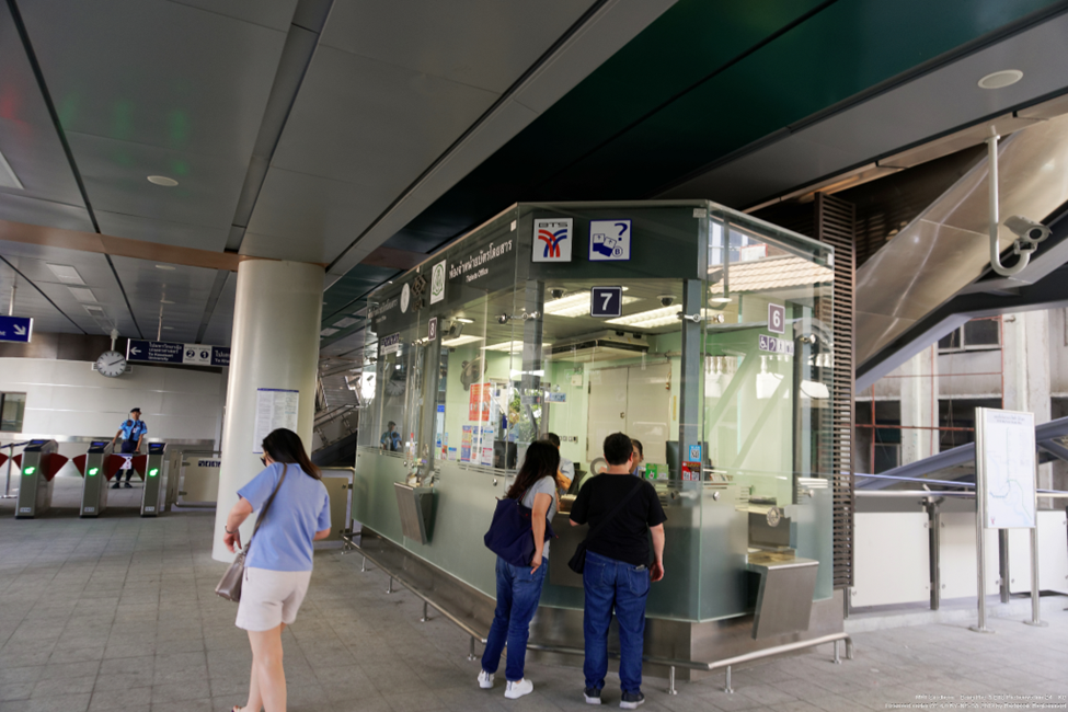 The interior of the BTS Skytain station