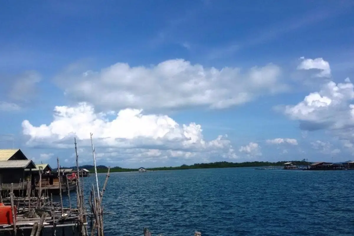 scene at Abang Island