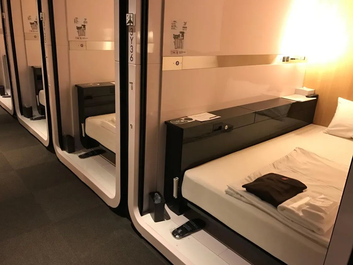 캡슐호텔 가격 공항 