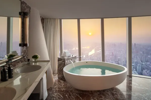 Four Seasons Hotel Guangzhou