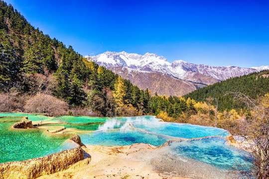 วิธีเที่ยวหวงหลง 2569 กระเช้า รถชมวิว เส้นทางเดิน และการเดินทาง | Trip.com