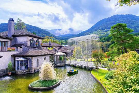 水晶庭園