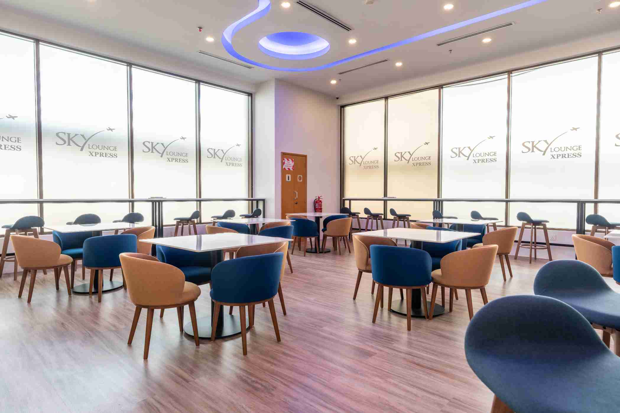 Sky Lounge ในสนามบินสุบัง