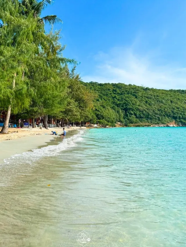 หาดน้ำใส