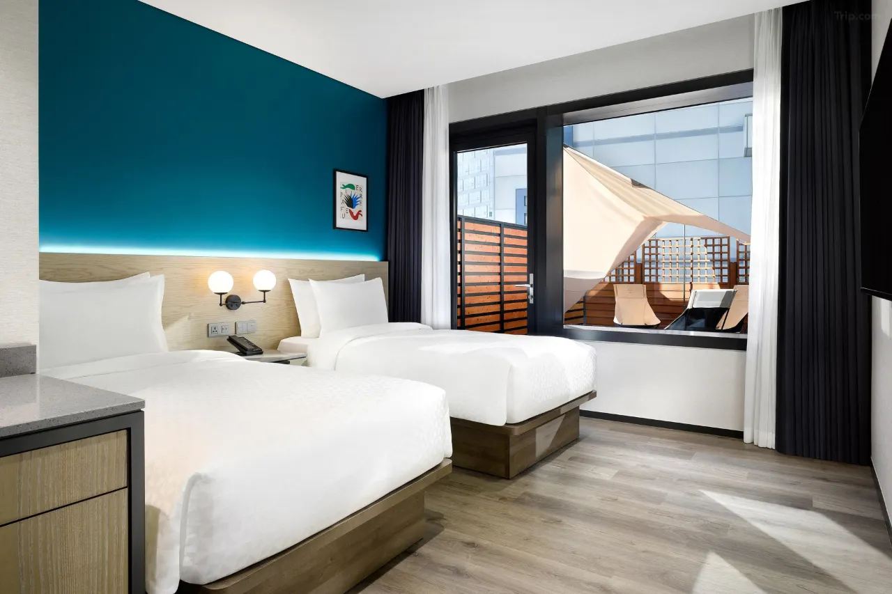 首爾明洞朝昕福朋喜來登飯店