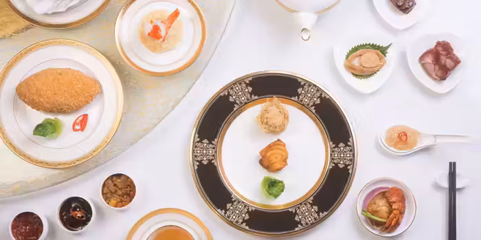 What Are the Best Restaurants Near the Bund?
