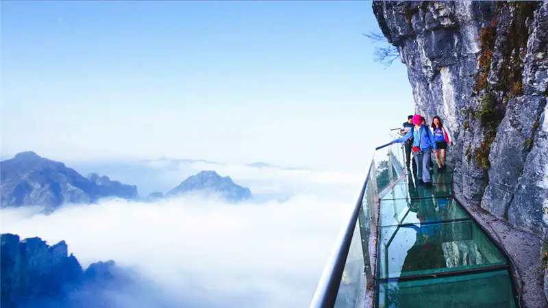 Tianmen Mountain Glass Walkway 