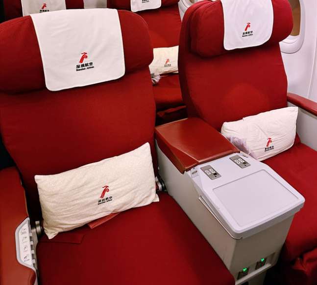 ที่นั่งบนเครื่องบิน