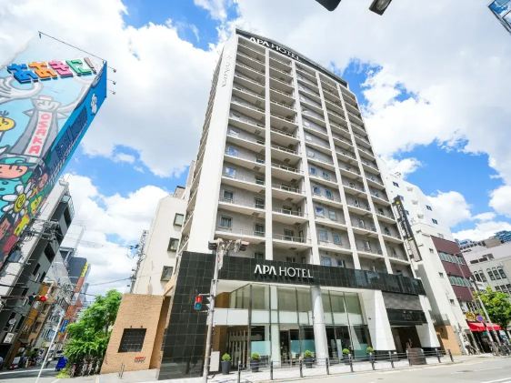 APA 度假飯店御堂筋本町站塔樓