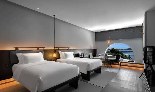 回酒店（珠海情侶路日月貝店）