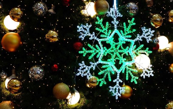 สุดยอดงานไฟประดับและตลาดคริสต์มาส